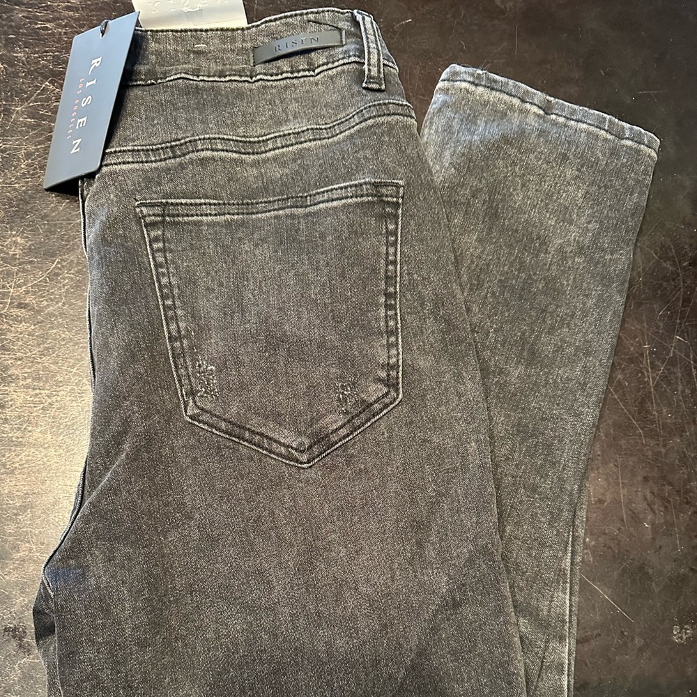Risen Jean